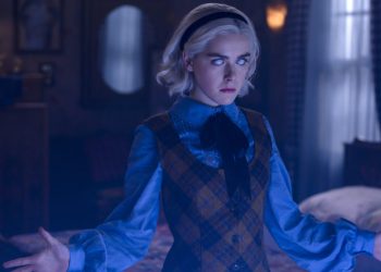 Kiernan Shipka Returns as Sabrina on CW’s ‘Riverdale’