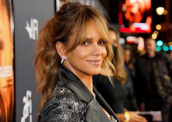 Halle Berry Agrees to Multi-Picture Deal With Netflix