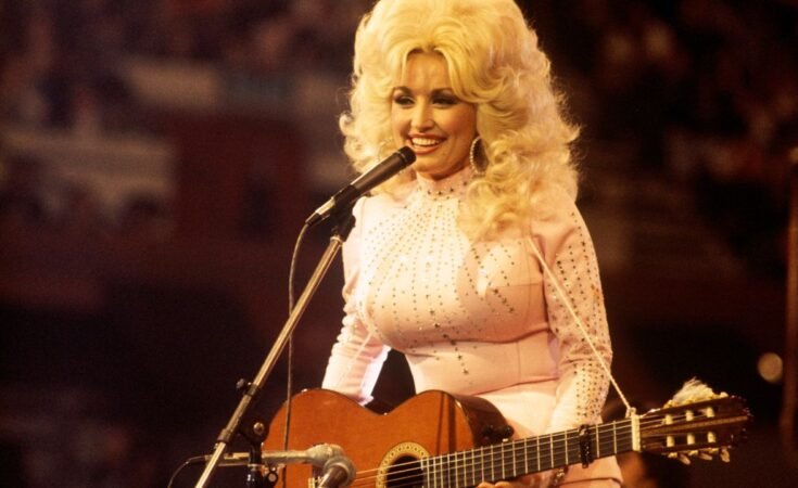 Dolly Parton Remembered: Reba McEntire, Kacey Musgraves, and More Pay Tribute