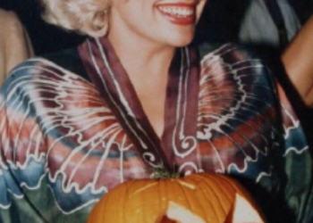 Country Queen. Horror Queen. Dolly Parton Helped Bring Buffy the Vampire Slayer to Life