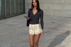 This Fuss-Free Top is the Key to The Chicest New Season Looks