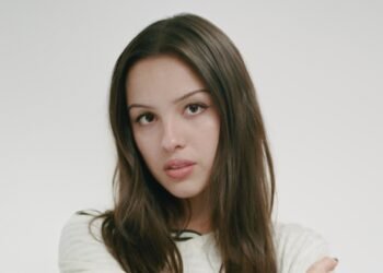 Olivia Rodrigo Releases Politically Charged New Song Serena Joy on Limited-Edition CD