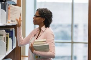 So You Want to Be a Readers Advisory Librarian