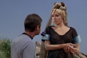 Julie Newmars Star Trek Episode Originally Had A Much Darker, More Complex Ending – TVLine