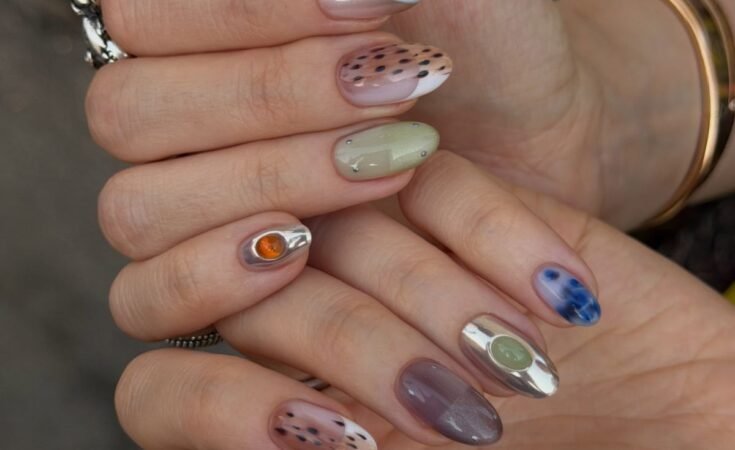 The Stars Have Spoken—This Is the Nail Design You Should Choose, Based On Your Horoscope
