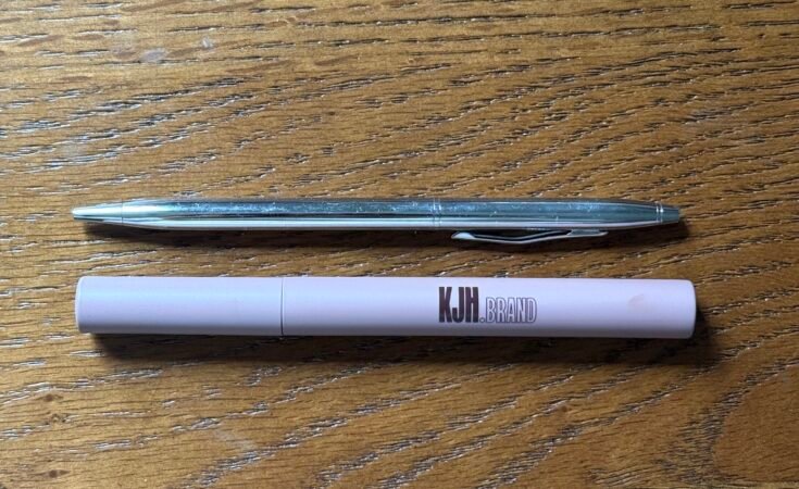 Hold the Fluffy, Volumizing Mascara—This Micro Wand Somehow Makes Your Lashes Look Even Fuller