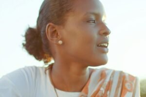 Cotton Queen review – reclaims the crown for Sudanese girls