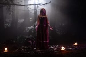 Mistress of the Dark Meets Goosebumps: Cassandra Peterson Cast in Tubis Pumpkinhead 2 | HNN