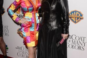 Dolly Partons Sister Stella Condemns AI Garbage and Snarky Tweets Following Singers Death