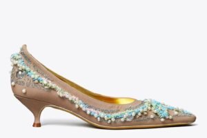 Dont Be Boring: These Fall It Shoes Are the Secret to Cool Outfits in 2026
