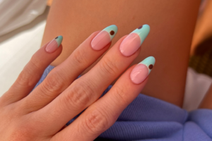 If Youre Booking a Late-Summer Manicure, Save These Ideas