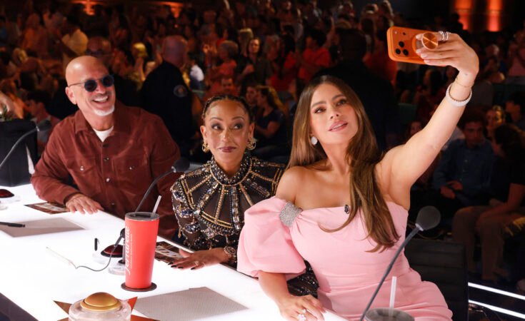 AGT Live Blog: Who Will Get Kenan Thompsons Golden Buzzer on Night 3 of Quarterfinals?