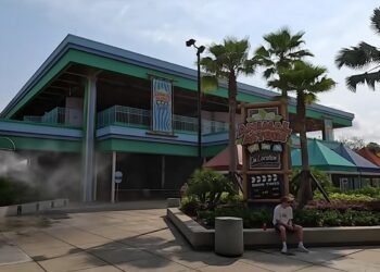 One of the Last Opening Day Attractions at Universal Is Closing