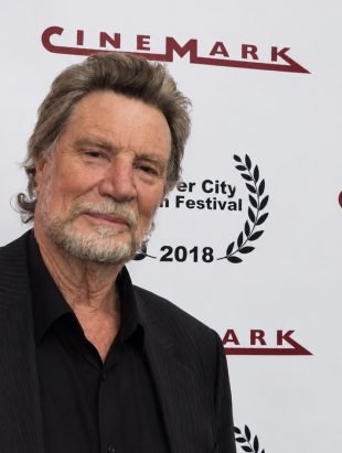 VERNON WELLS OF COMMANDO AND WEIRD SCIENCE JOINS WITCHCRAFT: THE LANTERNE OF LIGHT | HNN