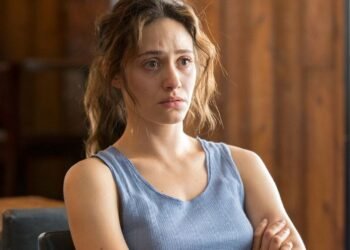 Emmy Rossum Says Shameless Nude Scenes Created an Unexpected Dating Problem